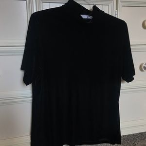 velvet short sleeve turtle neck